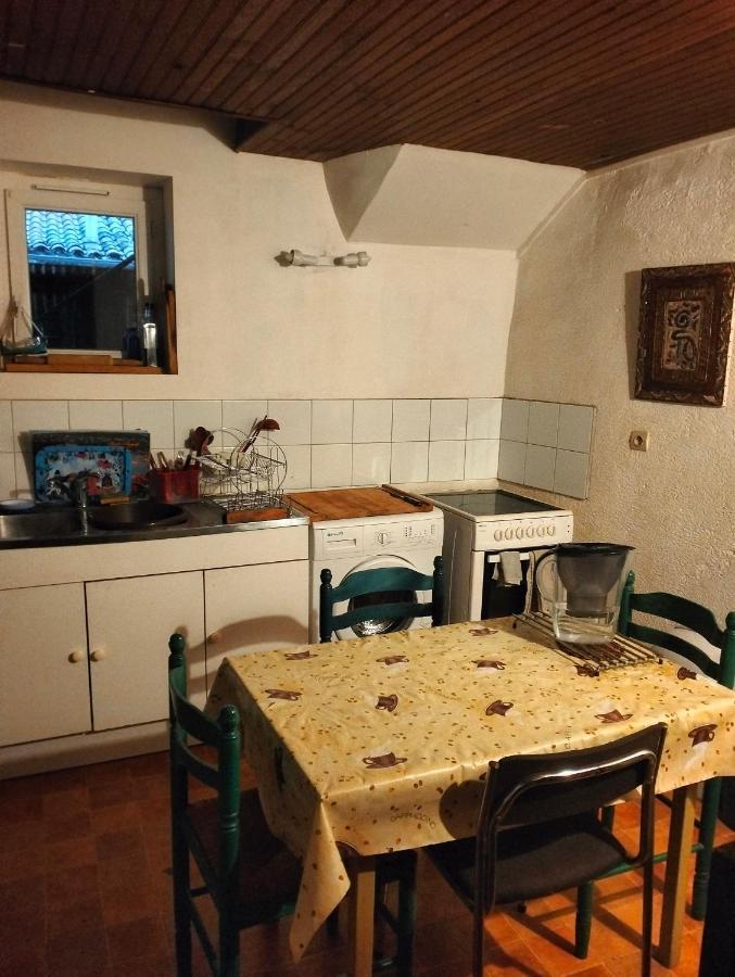 Pigeonnier Pour Voyageurs Apartment Le Vigan  Exterior photo